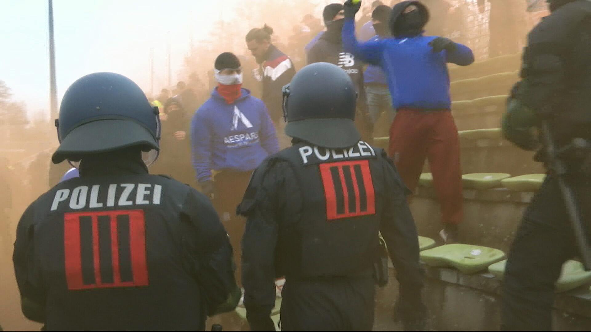 Bundespolizei – Fortbildung gegen Gewalt bei Fußballspielen - Video | hessenschau.de | TV-Sendung
