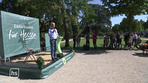 Redner einer Partei im Park