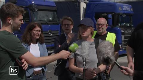 Trucker beim Interview