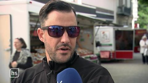 Passant beim Interview