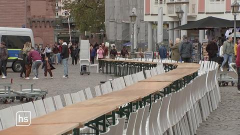 Leere Tafel am Frankfurter Römer