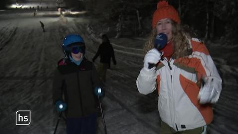 Reporterin Ariane Wick im Skigebiet