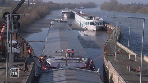 Schiffsunfall an Schleuse