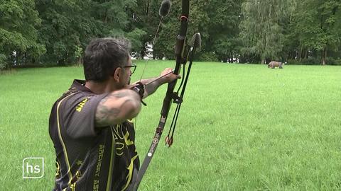 Bogenschütze legt an