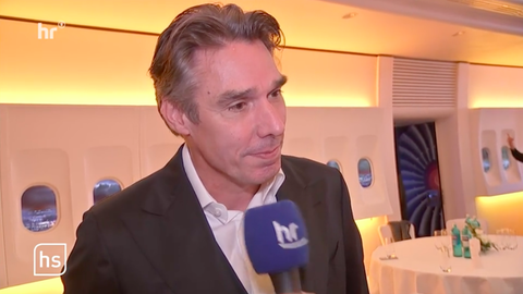 Michael Stich wird interviewt