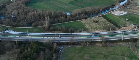 Die neue S-Bahn-Strecke aus der Vogelperspektive.
