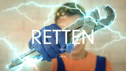 Azubi-Suche mit Youtube-Clip: ein Mann hält einen Schraubenschlüssel in die Kamera