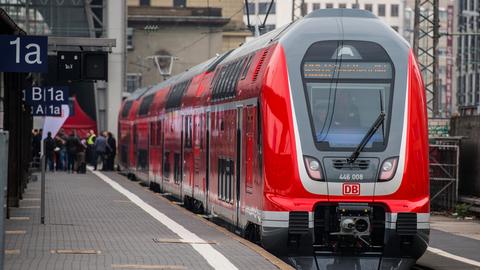 150 Busse sollen Riedbahn-Regionalverkehr ersetzen