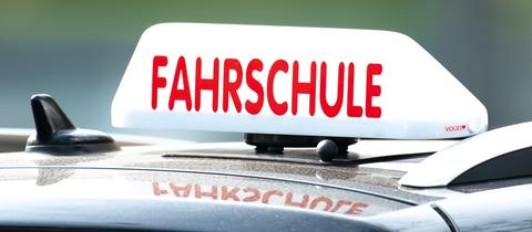 Sujetbild Fahrschule