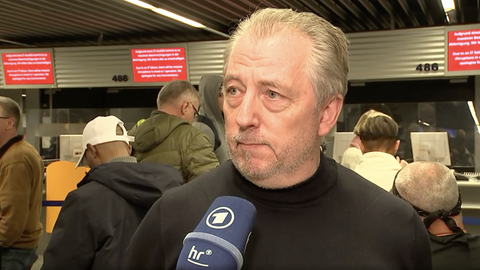 Jürgen Otto, gestrandeter Passagier am Frankfurter Flughafen.