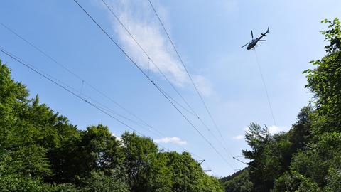 Ein Hubschrauber am Himmel