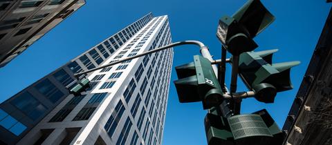 Gebäude der Kanzlei Freshfields im Frankfurter Westend