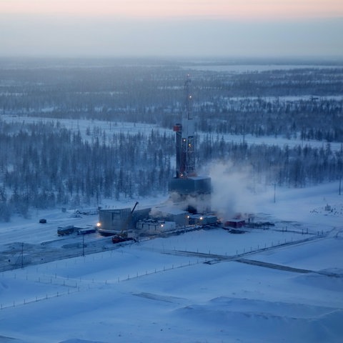 Bohranlage des Unternehmens Achimgaz, an dem Wintershall Dea mit 50 Prozent beteiligt ist, in Westsibirien