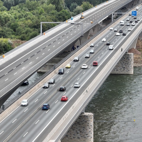 Soll dieses Mal länger als 50 Jahre halten: die neue Schiersteiner Brücke 