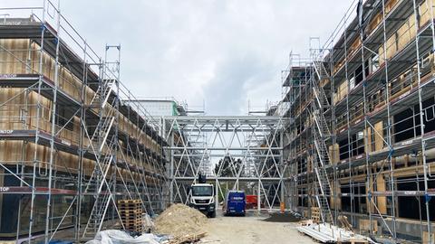 Die Theodor-Heuss-Schule Wetzlar: Baustelle mit Gerüsten