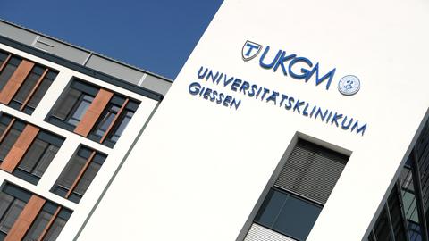 Uni-Klinik Gießen von außen